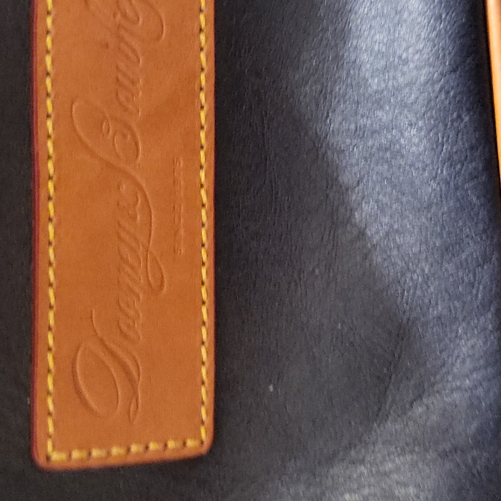 Purse - Picture 2 of 7